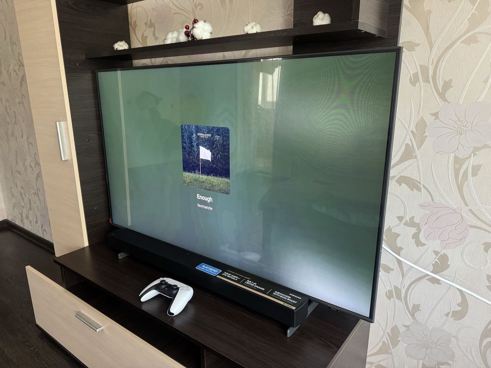 Телевізор Samsung QE50Q60DAUXUA