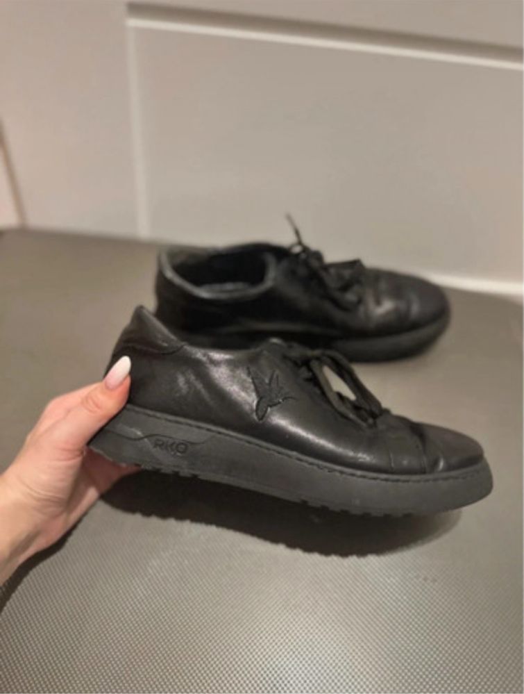 Sneakersy Ryłko Nora