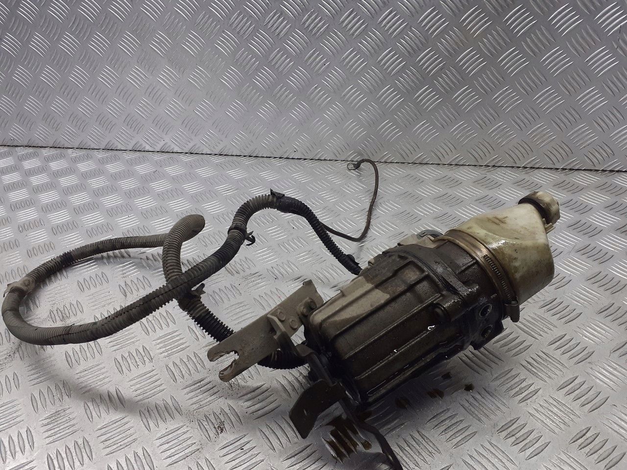 Pompa Wspomagania Opel Astra h 1.7 Cdti