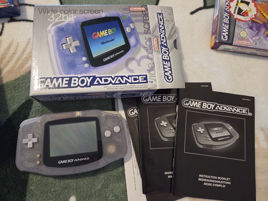 Gameboy Advance Glacier em caixa + 7 jogos
