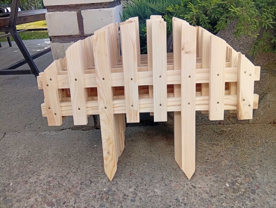 Дерев'яний декоративний заборчик