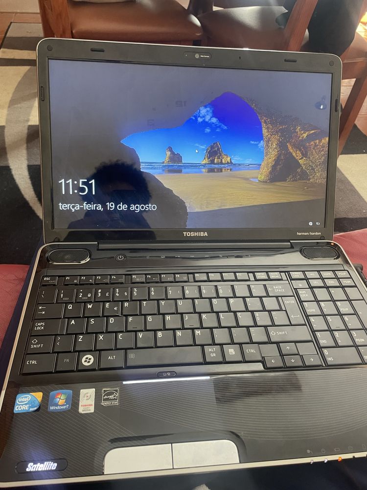 Computador Toshiba