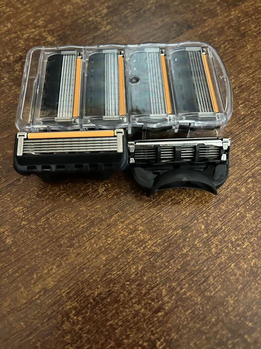 Лезвия gillette fusion 5 4шт в упаковке