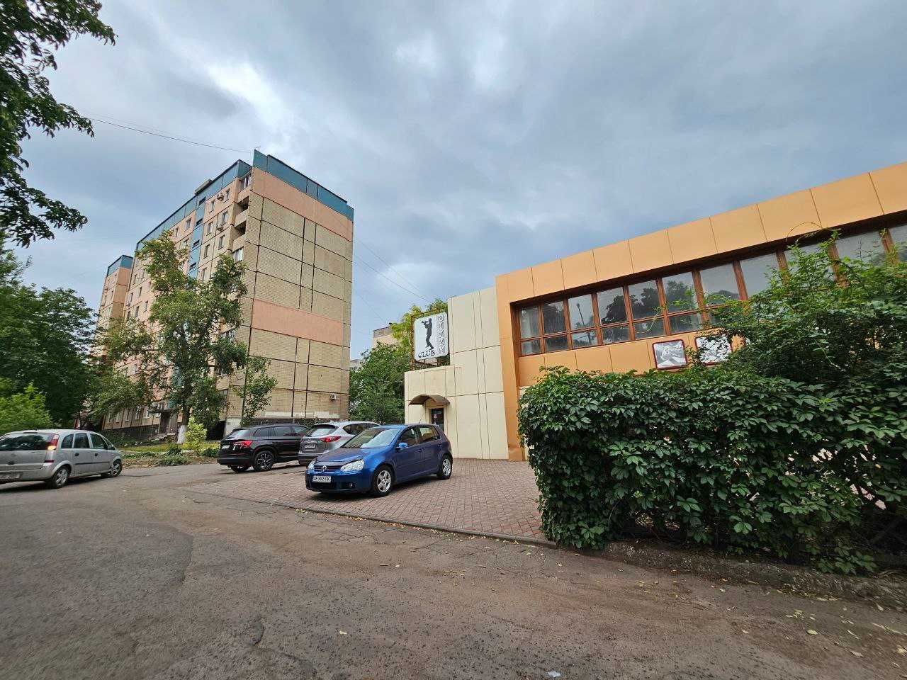 Продаётся помещение 380 кв.м. на Карачунах, ул. Бахчисарайская