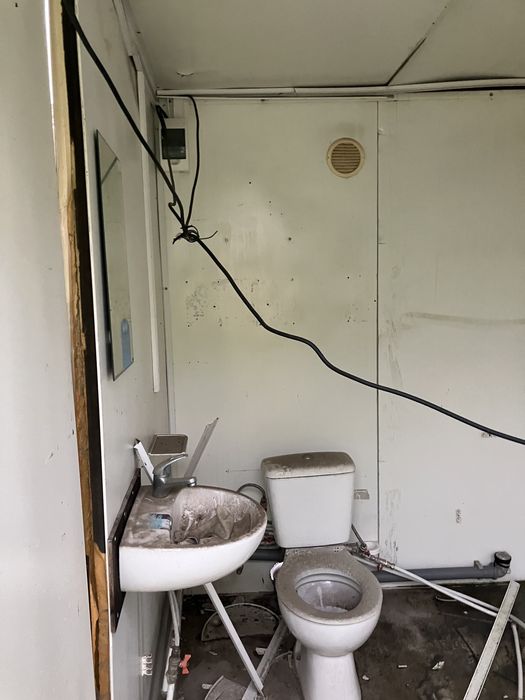 Модульний будинок туалет+умивальник