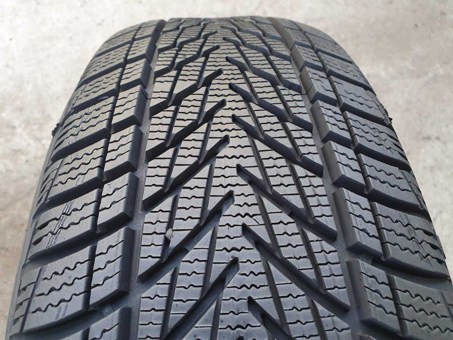 2x Goodyear UltraGrip Performance 3  205/60r16  7,2mm