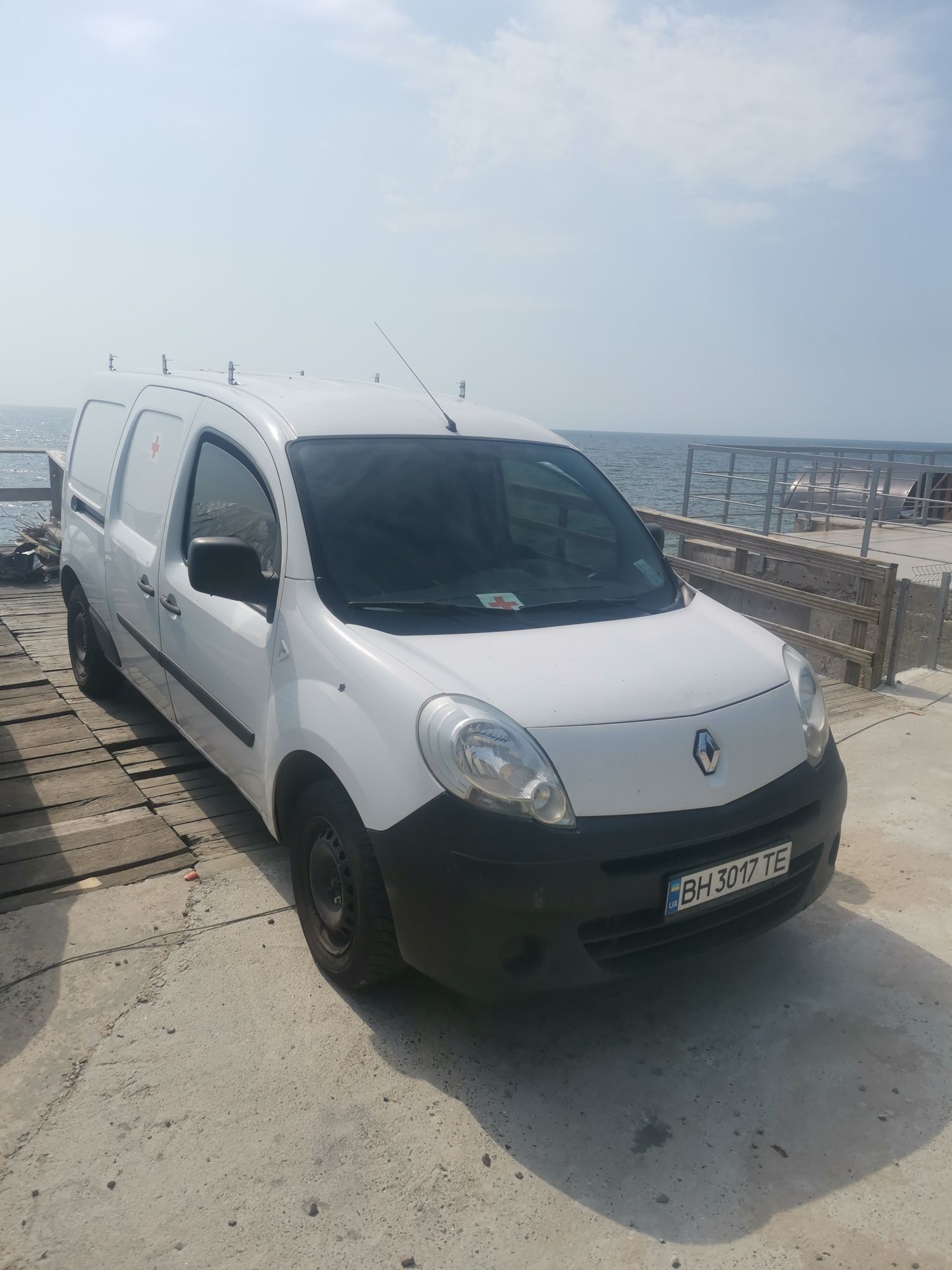 Продам рено кенго макси Renault kangoo maxi 1.5 dci