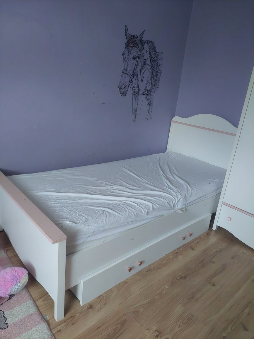 Łóżko dziewczęce z szufladą Agata meble