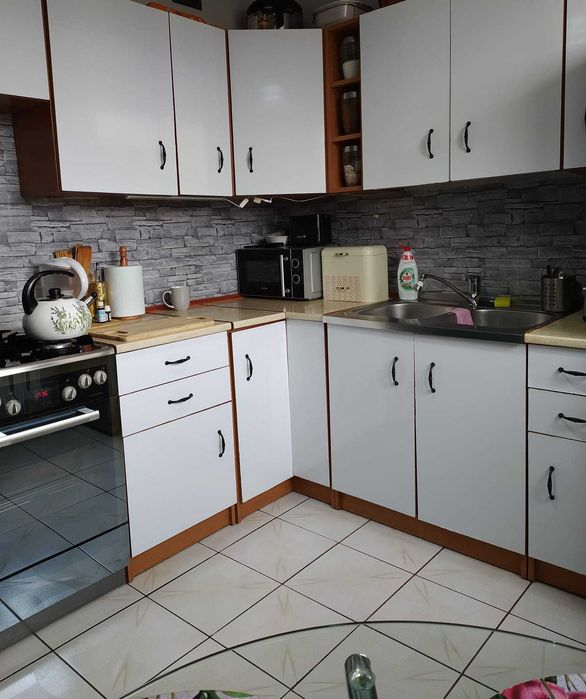 Słoneczne 3 pokojowe mieszkanie z klimatyzacją na oś. Niepodległości 9