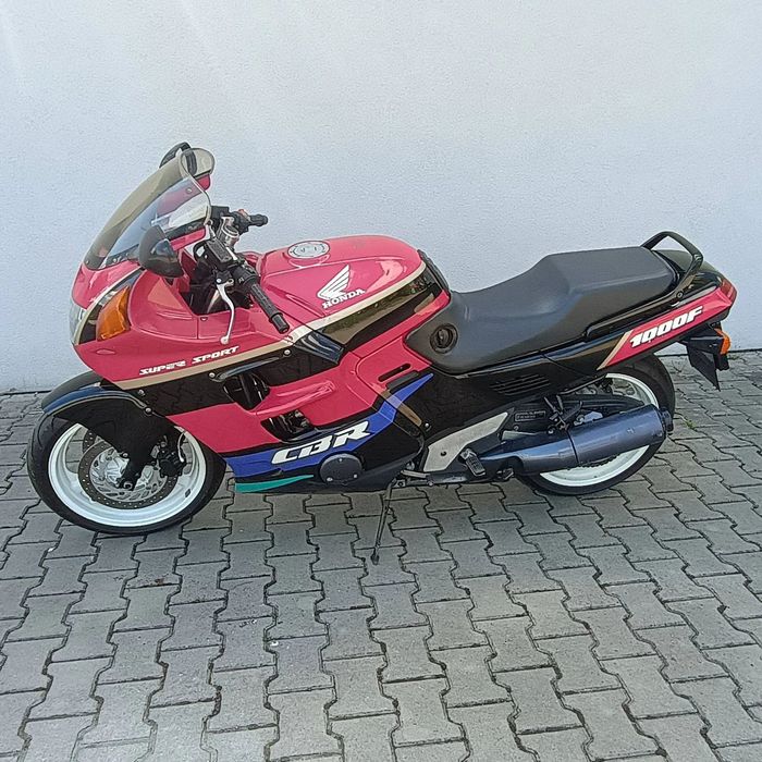 Honda CBR Honda CBR 1000F  przebieg 13500km zamiana zamienię