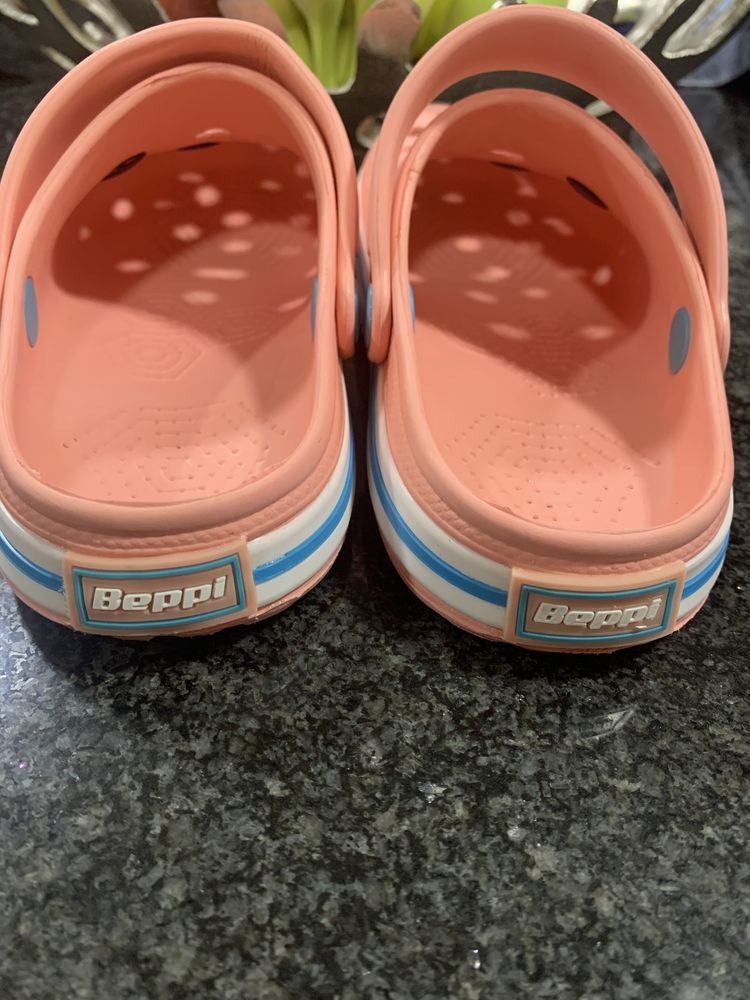 Crocs Beppi menina tamanho 34/35