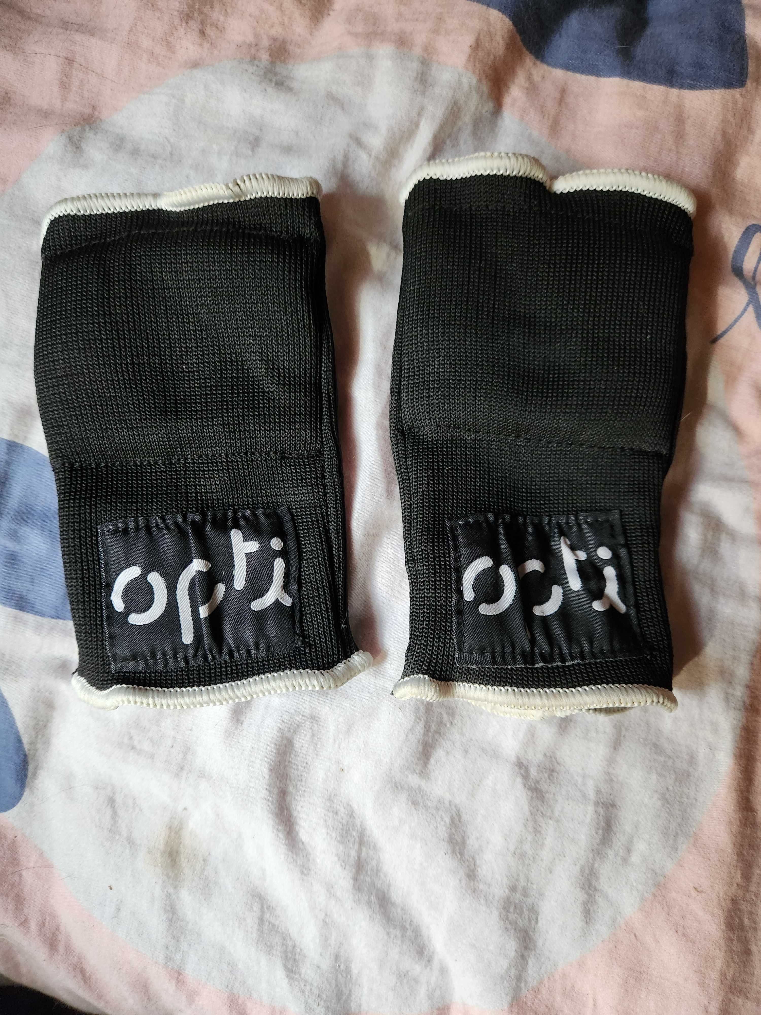 Rękawice Opti wkładki, owijki, taśmy bandaże bokserskie