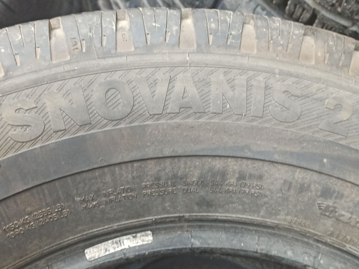 215 75 r16C 113/111R Barum Snovanis 2 para zima wymiana