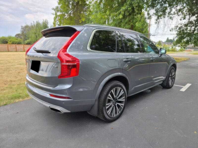 2020 Volvo XC90 T5 Momentum