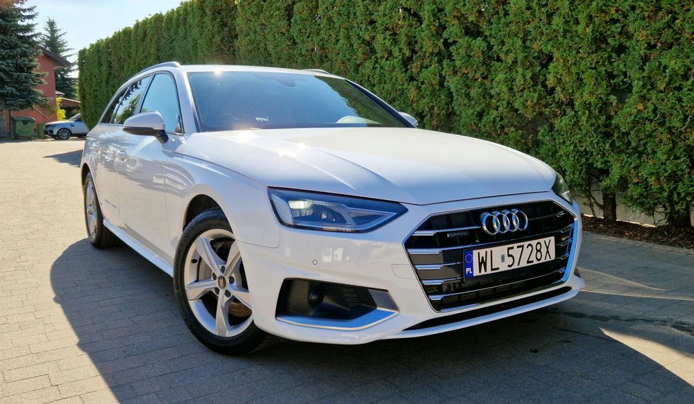 Audi A4 Avant EUROPA 45TFSI 265KM FVAT23% Skóra Kubełki Virtual