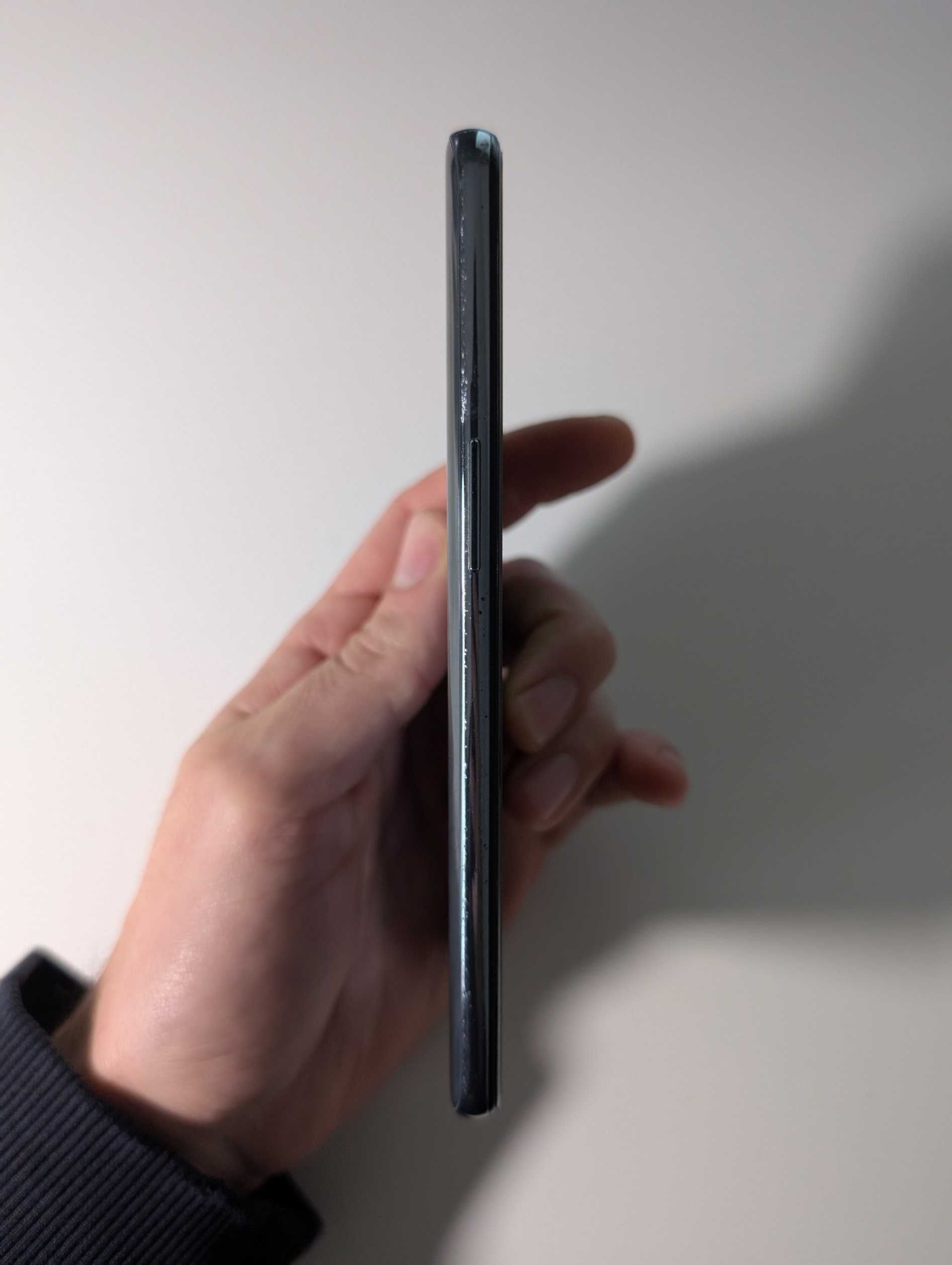 OnePlus Nord (1 generacja) – w pełni sprawny z białą linią na ekranie