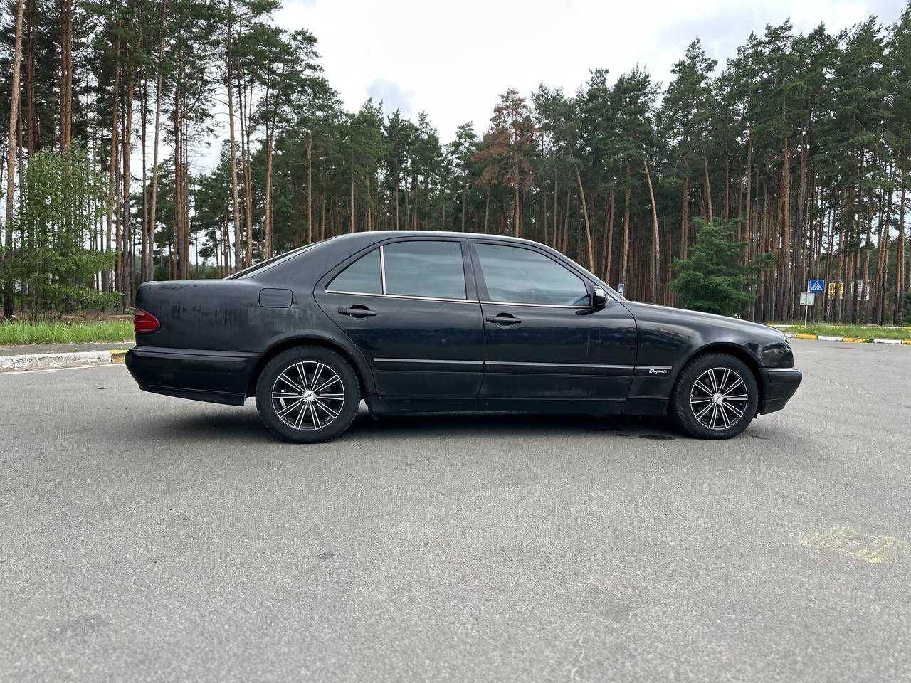 Mercedes-Benz E-Class 2002 Kompressor W210  2.0