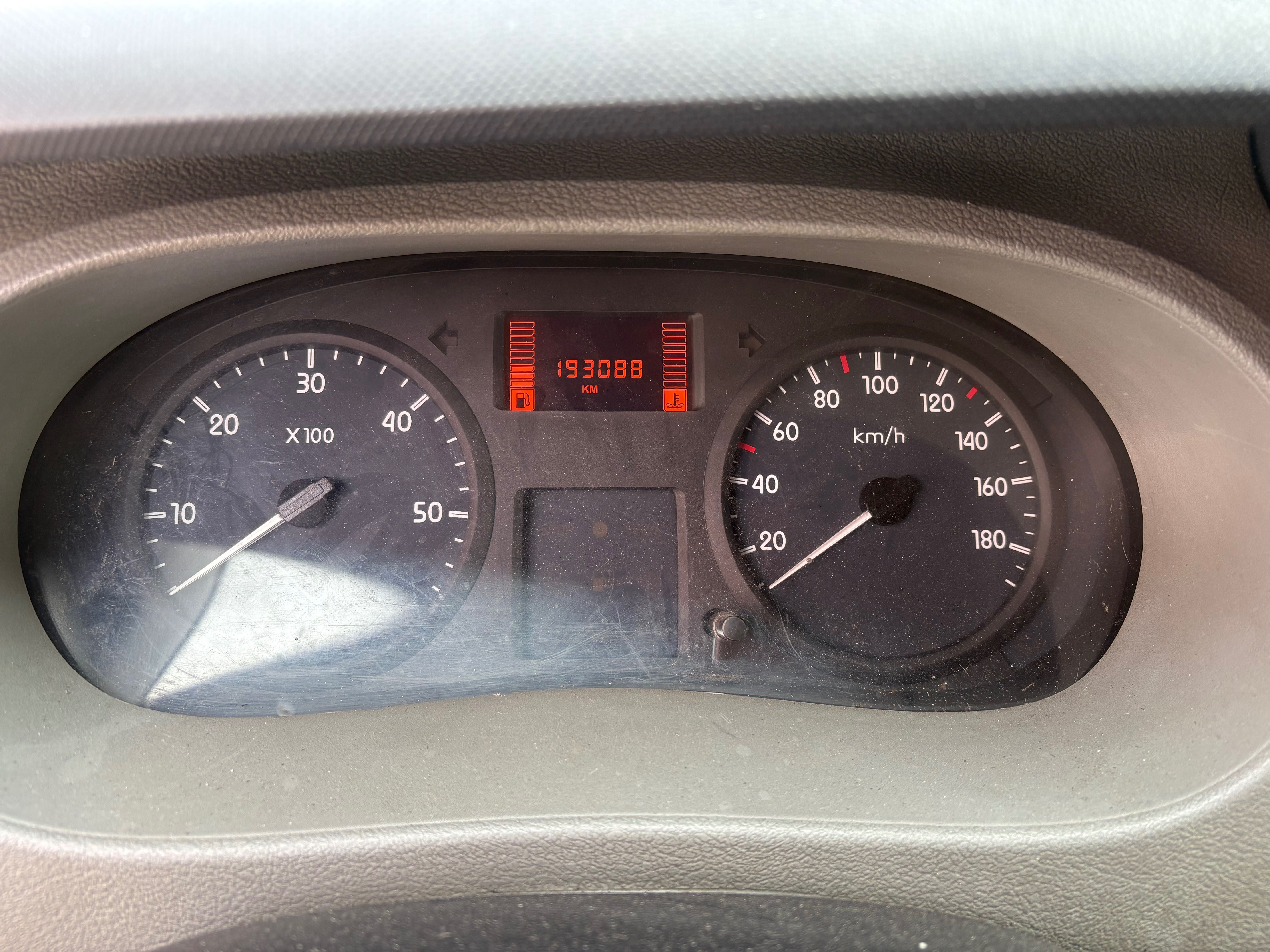 Renault master 2008 r. 2.5 dci  oryginalny przebieg, salon Polska