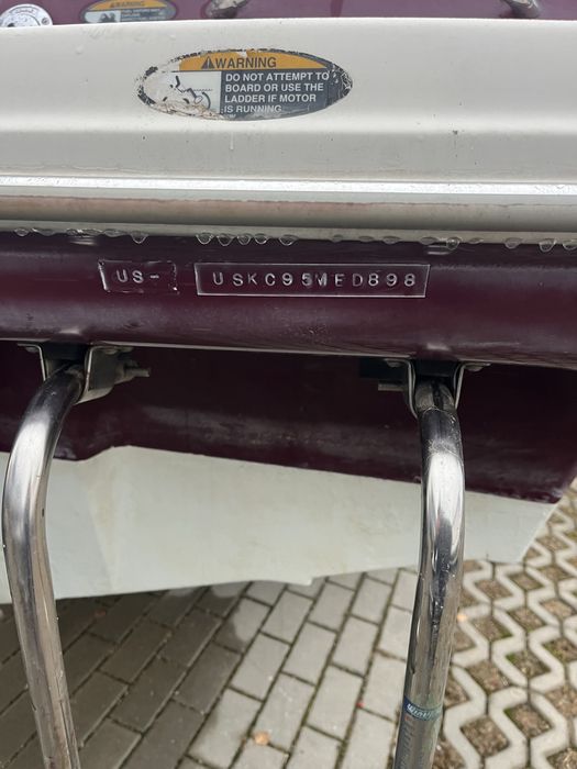 Lodz  motorowa maxum 3.0 benzyna 1996 r