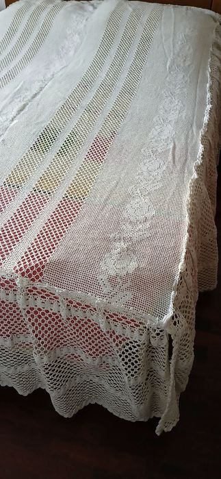 Colcha com folho, antiga