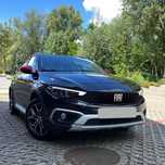 Fiat Tipo Red cross 1.5 hybryda automat Bi-Led ACC Radar 60.000km