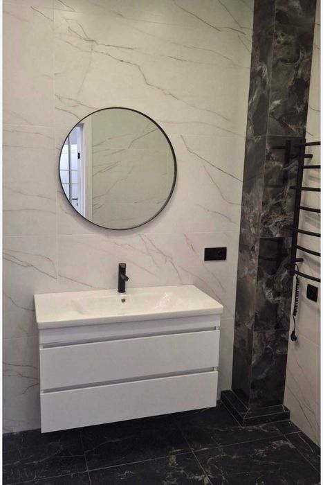 Солнечная улица, современная квартира в новом доме