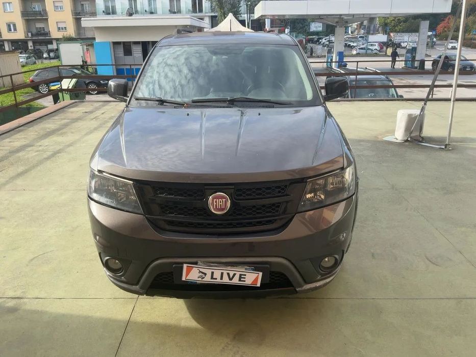 Fiat Freemont FULL_BLACK_CODE_2,0D_170KM_4x4_Nawi Skóry_Kamera_Gwarancja_12m
