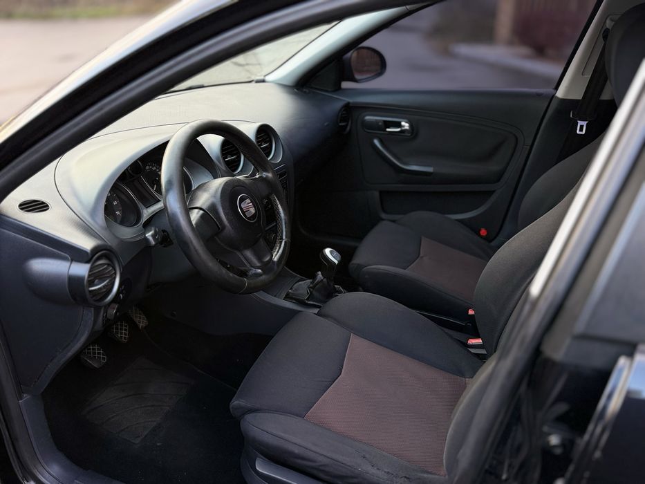 Seat Cordoba 2.0 газ/бензин