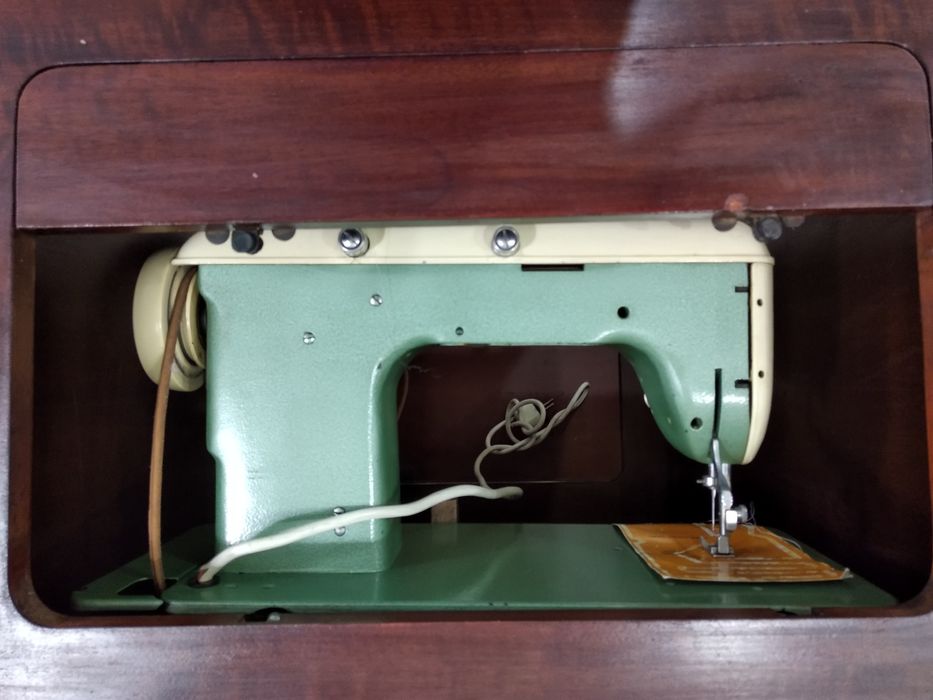 Швейная машина Kohler Zick-Zack Automatic Германия