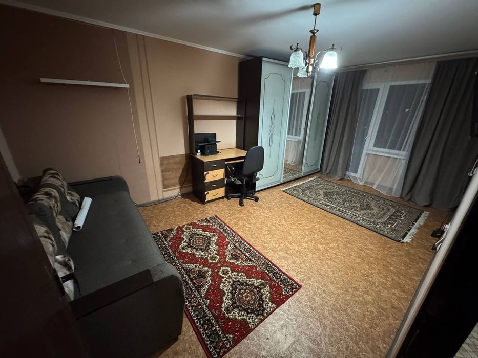 Укомплектована 1 кімнатна квартира на Зарічному оренда довгострокова