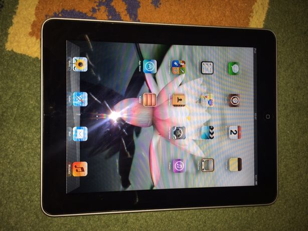 планшет iPad 16 Gb