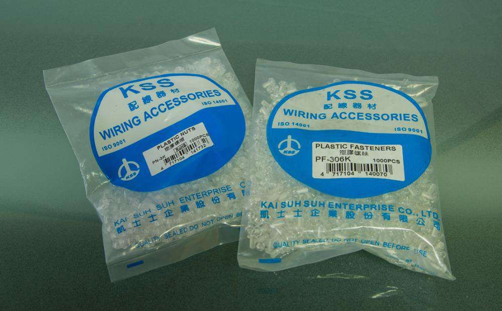 Parafuso e porca de plástico de 3mm