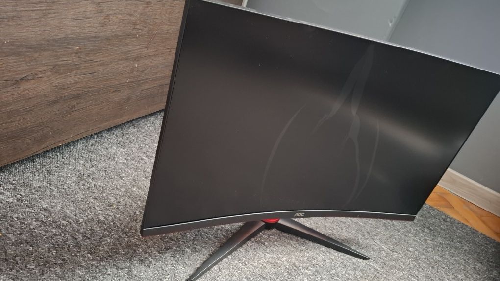 Monitor AOC C27G2E