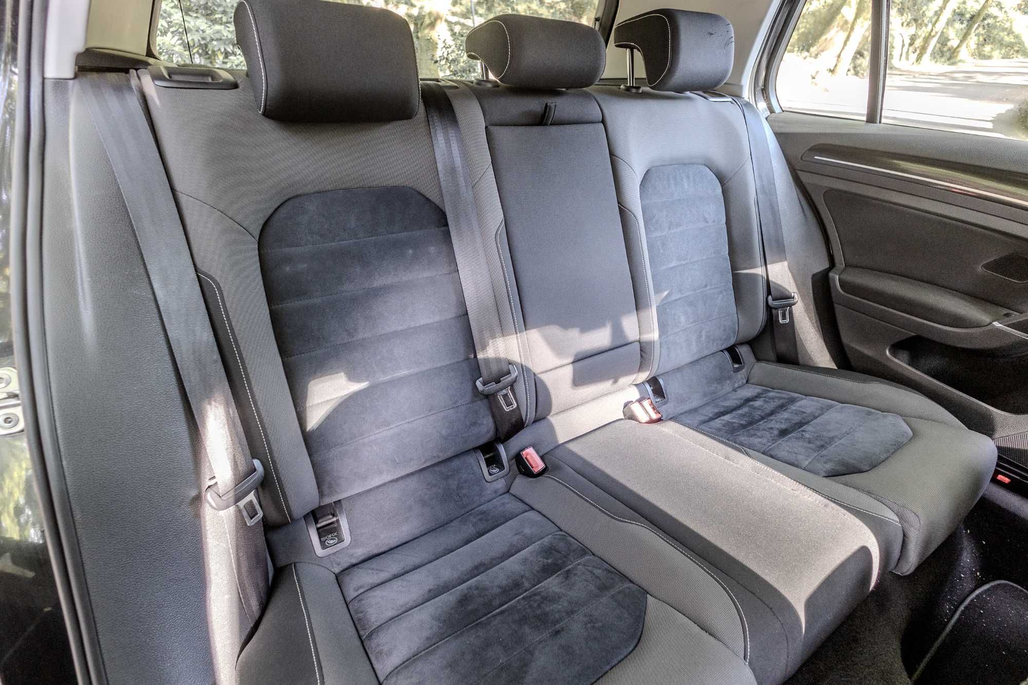 Volkswagen Golf 7 CARAT 1.6 TDI (105cv)