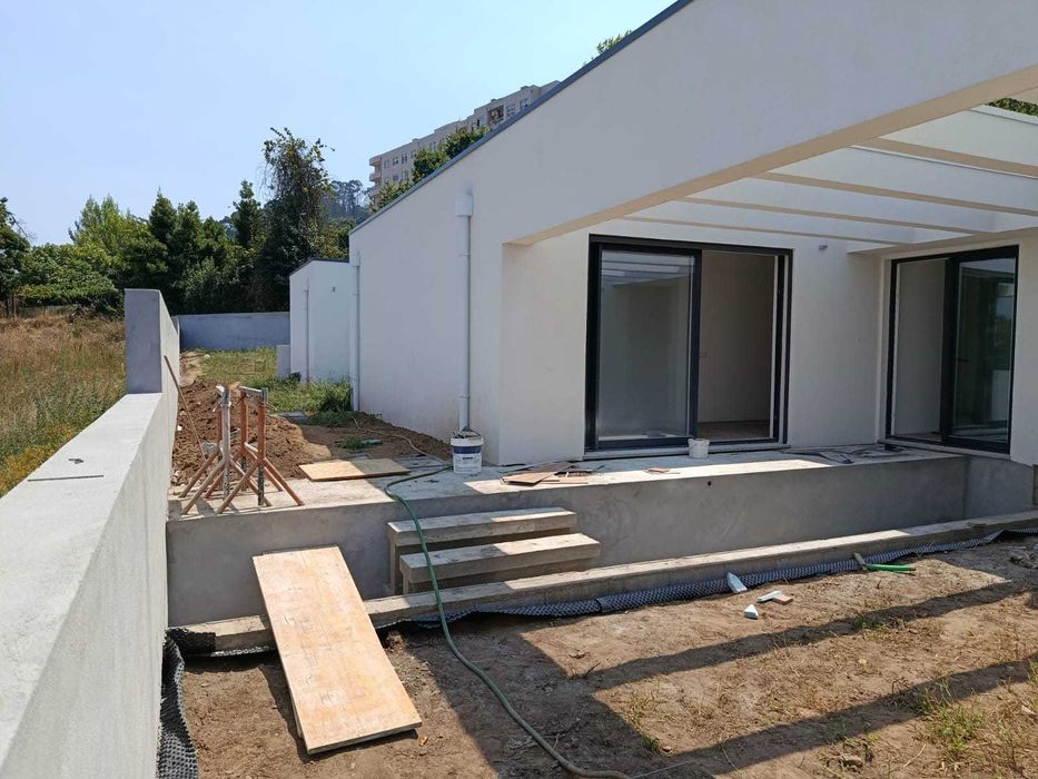 Moradia Moderna, Eficiente e Independente - Monte da Virgem - Gaia