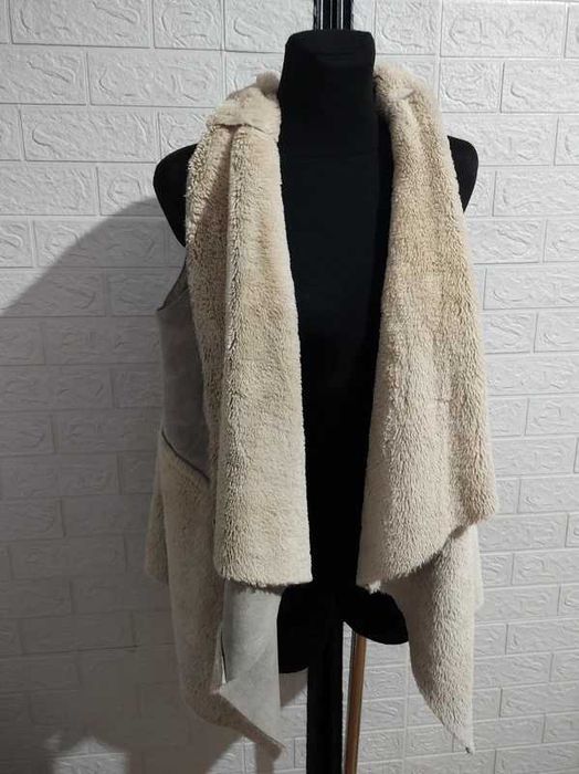 Kozuch bezrękawnik  kamizelka  jesień zima cena 25 zł