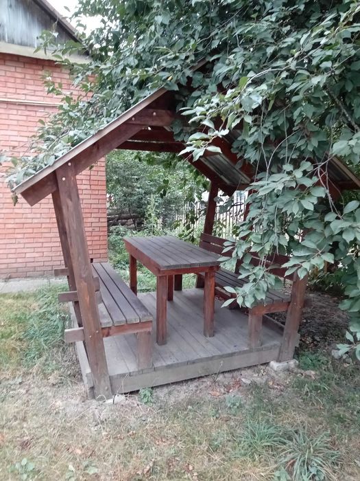 Беседка з дерева