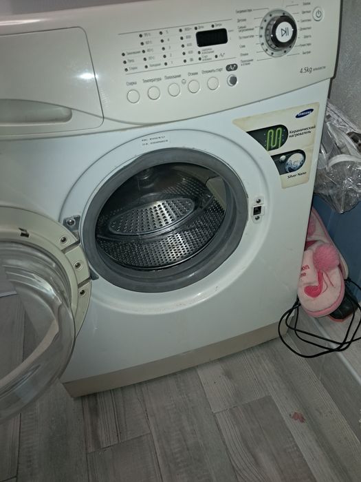 Продам машинка стиральнаясамсунг