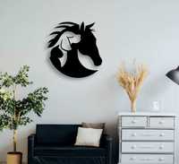 Stalowy dekor na ścianę z motywem konia rozmiar M 50cm