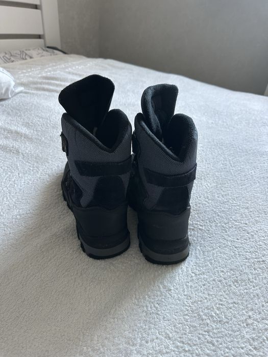 Продаю дитячі зимові термо ботинки, р.36.Tofino