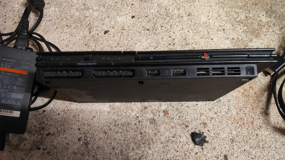 Play Station 2 Slim peças ou reparar