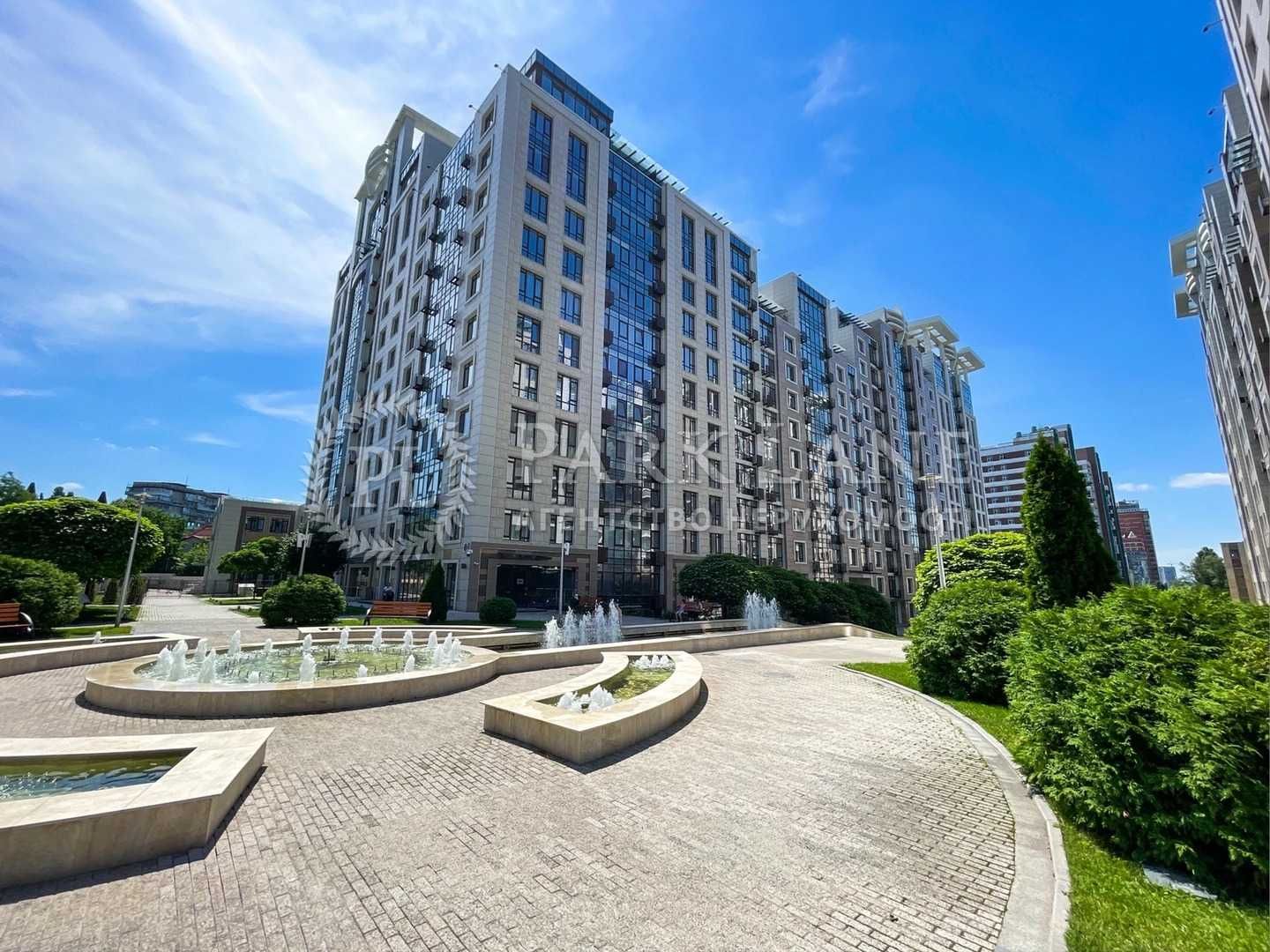 Продаж 4 кімн кв в ЖК Бульвар Фонтанів Тар'ян Французький Паркомісце