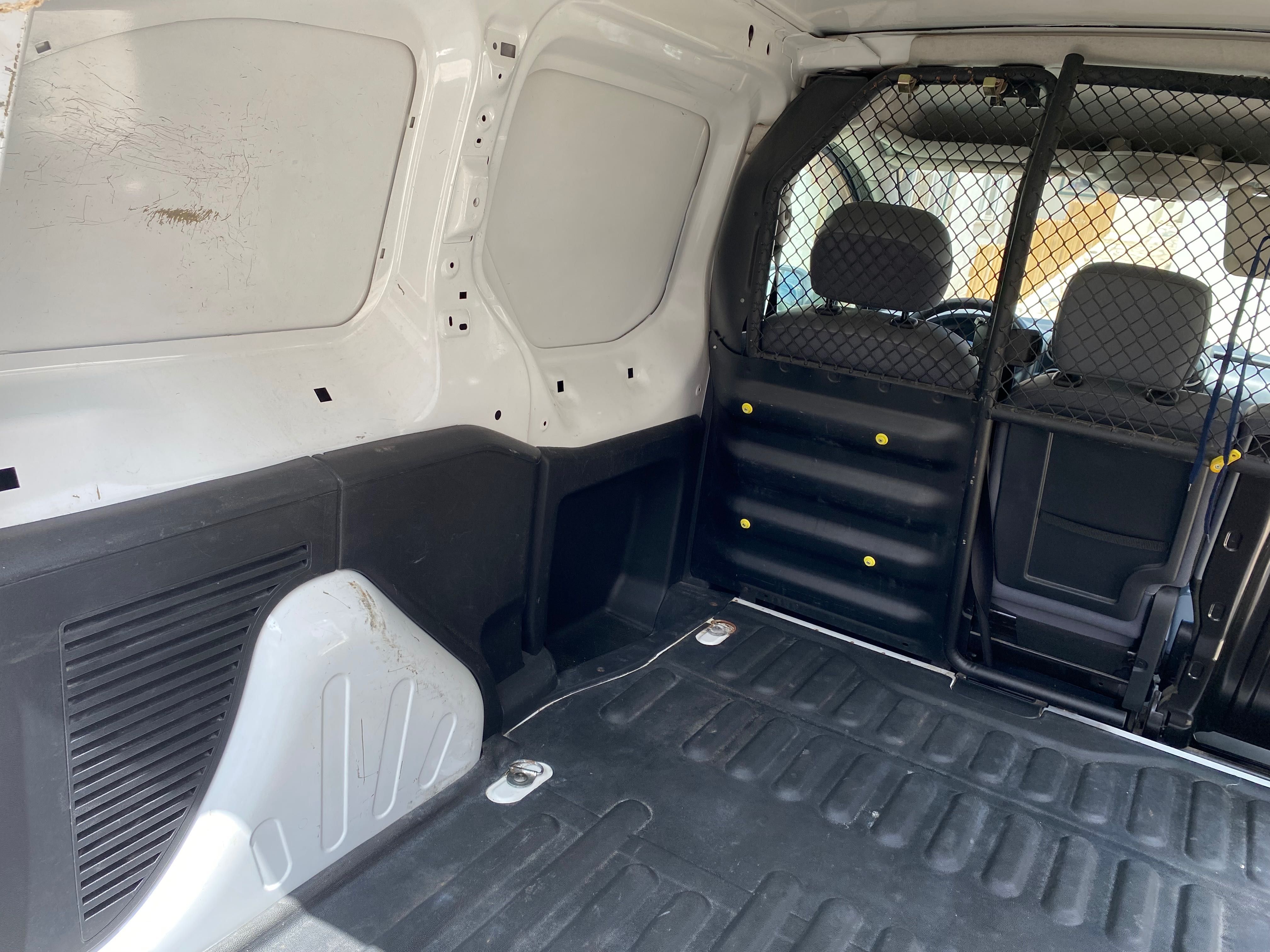 Citroën Berlingo 1.6 HDI - 140 000km A/C, sensores de estacionamento