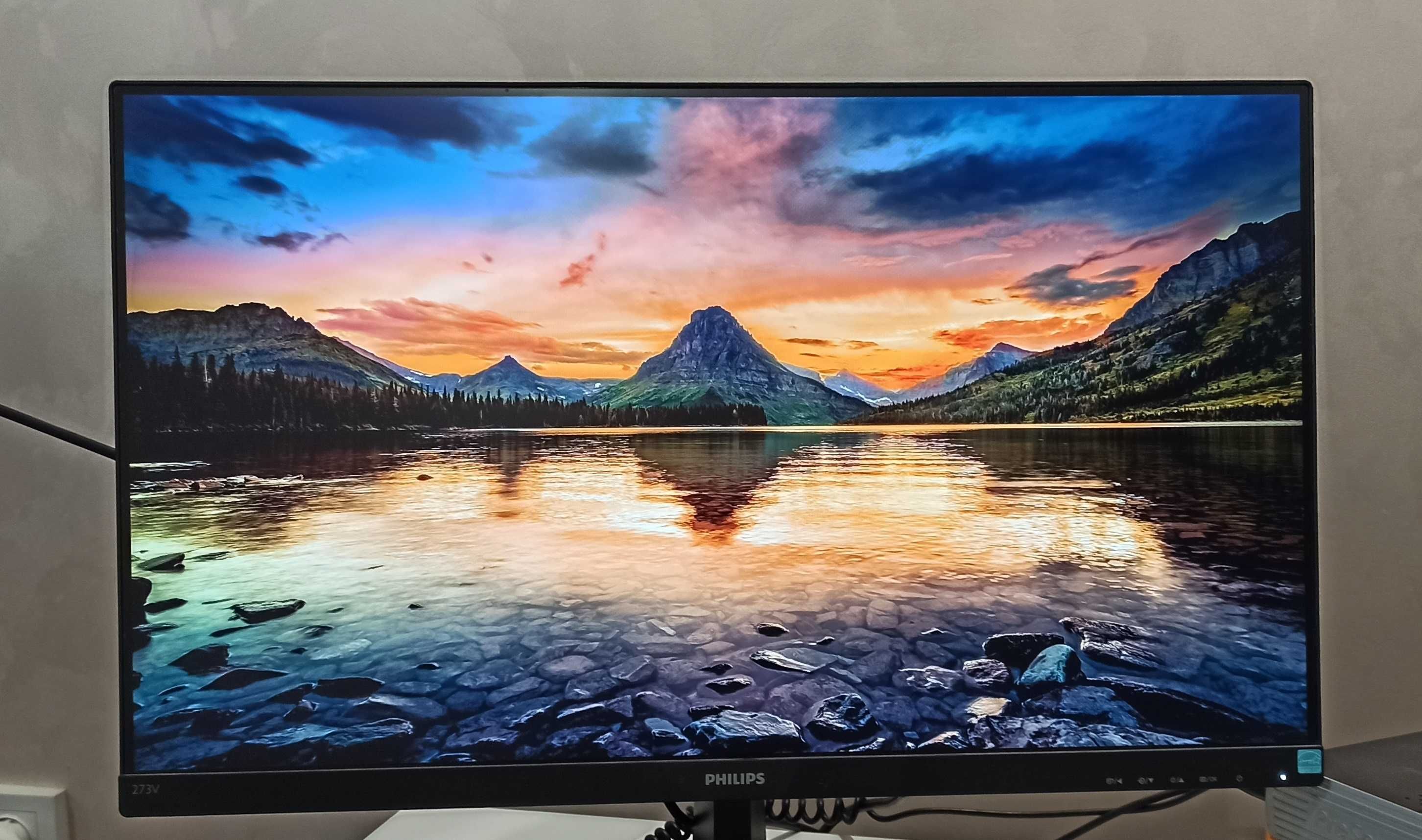 Монітор 27" Philips 273V7Q