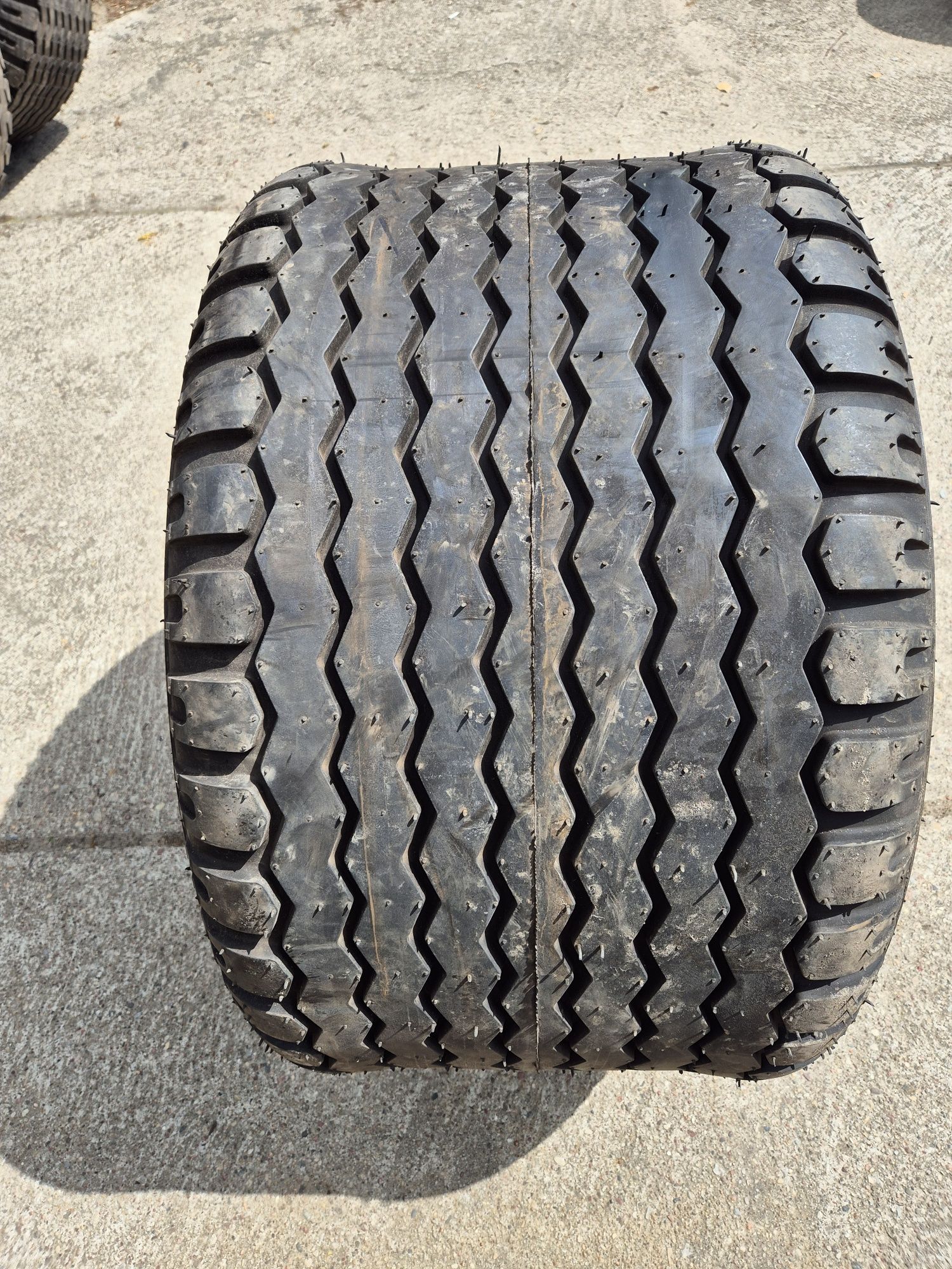 Opona 500/50-17  500/50r17