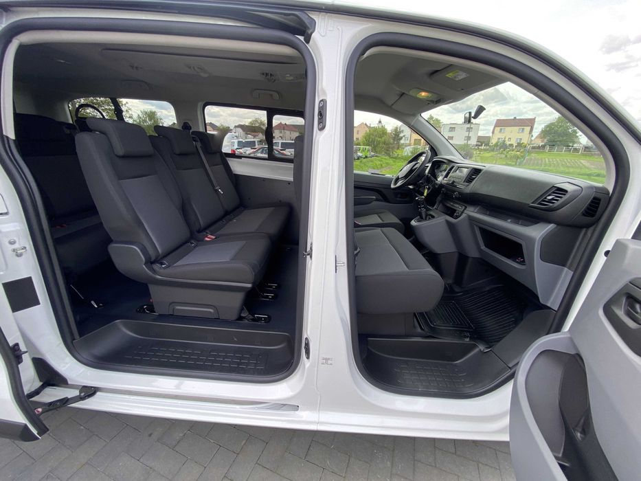 Wynajem Bus 9-os Toyota Proace  Winiety GRATIS wolne terminy wakacje