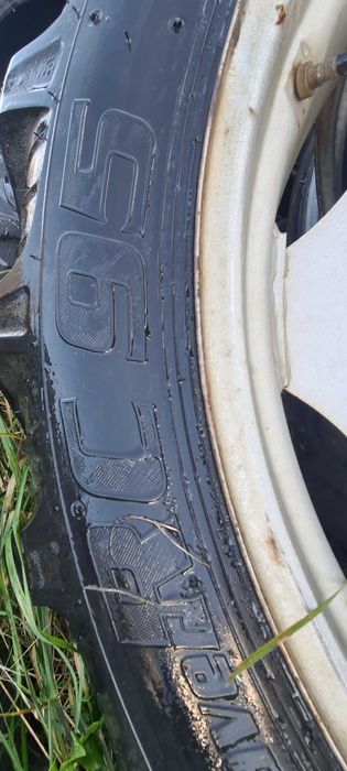Koła komplet 230/95R36 ; 9.5R36 Taurus *S