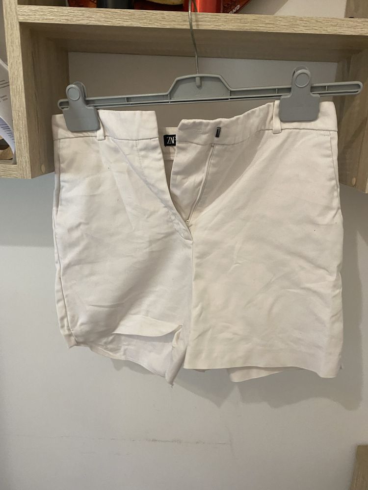 Białe spodenki zara 36 s