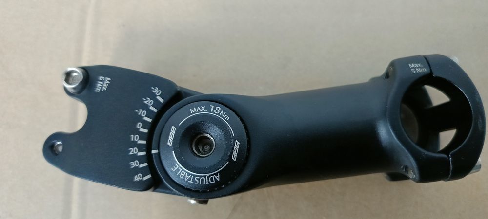 Nr1. Mostek regulowany BBB . 110mm.