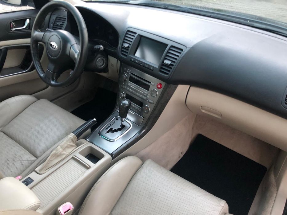 Subaru Lagacy 3.0 H6 245KM AWD Zadbany spr Szwajcara got do rejestr